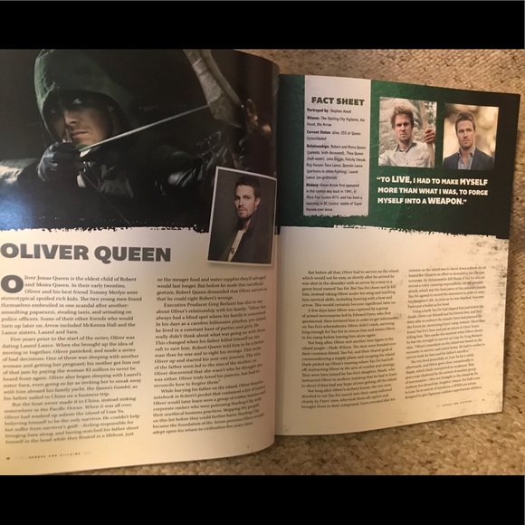 Book (Softback): Arrow; Heroes and Villains - Picture 12 of 12